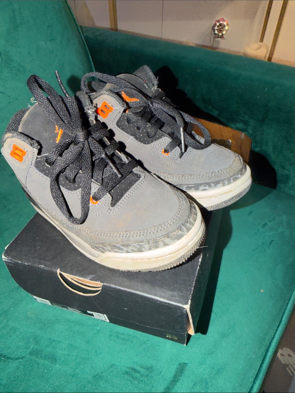 Jordan Kids Gray and Orange Low-Top Sneakers